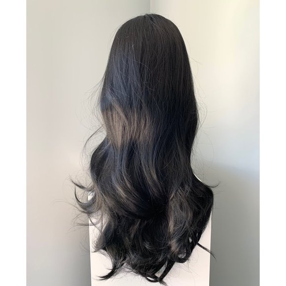 NEW Long Black Synthetic Wig - Picture 2 of 3